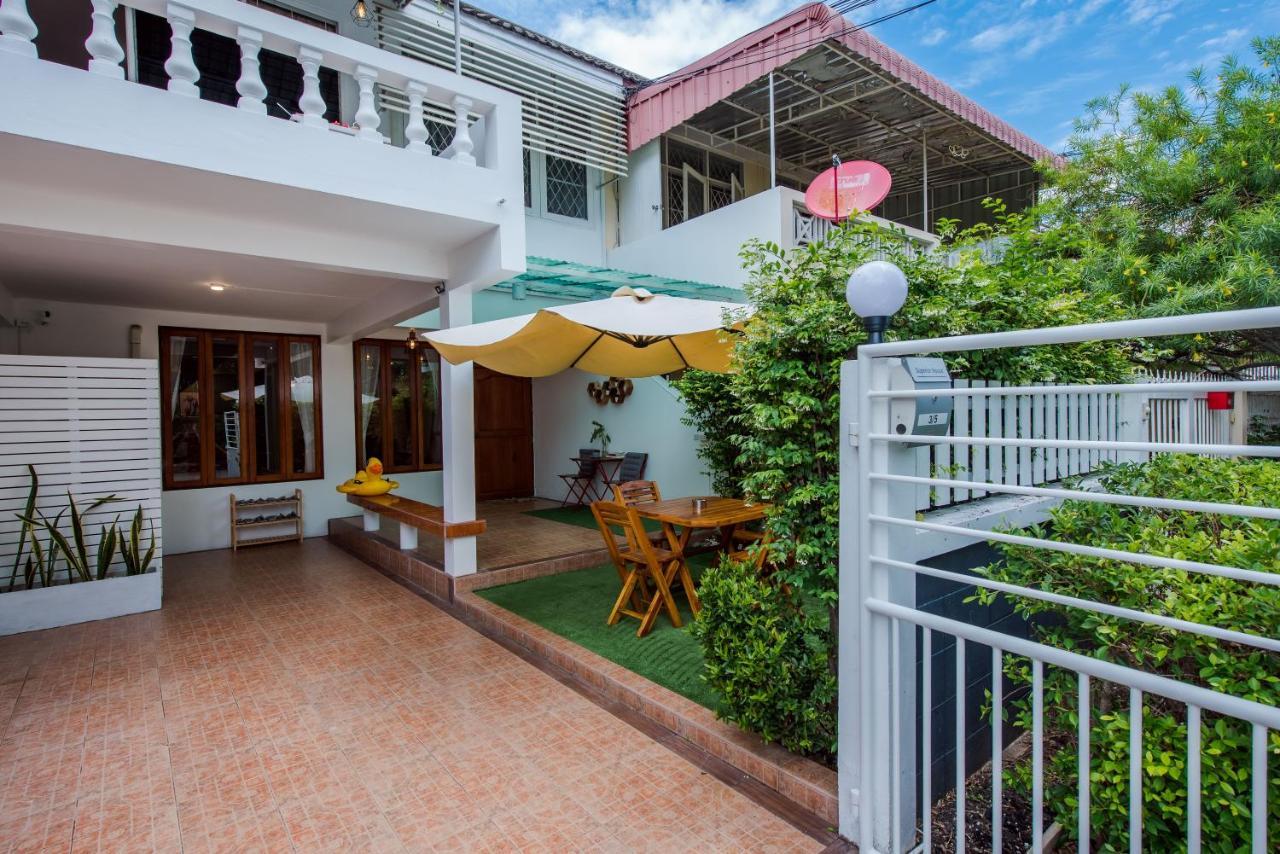 White Beach House Hua Hin 20 Second To The Beach Dış mekan fotoğraf