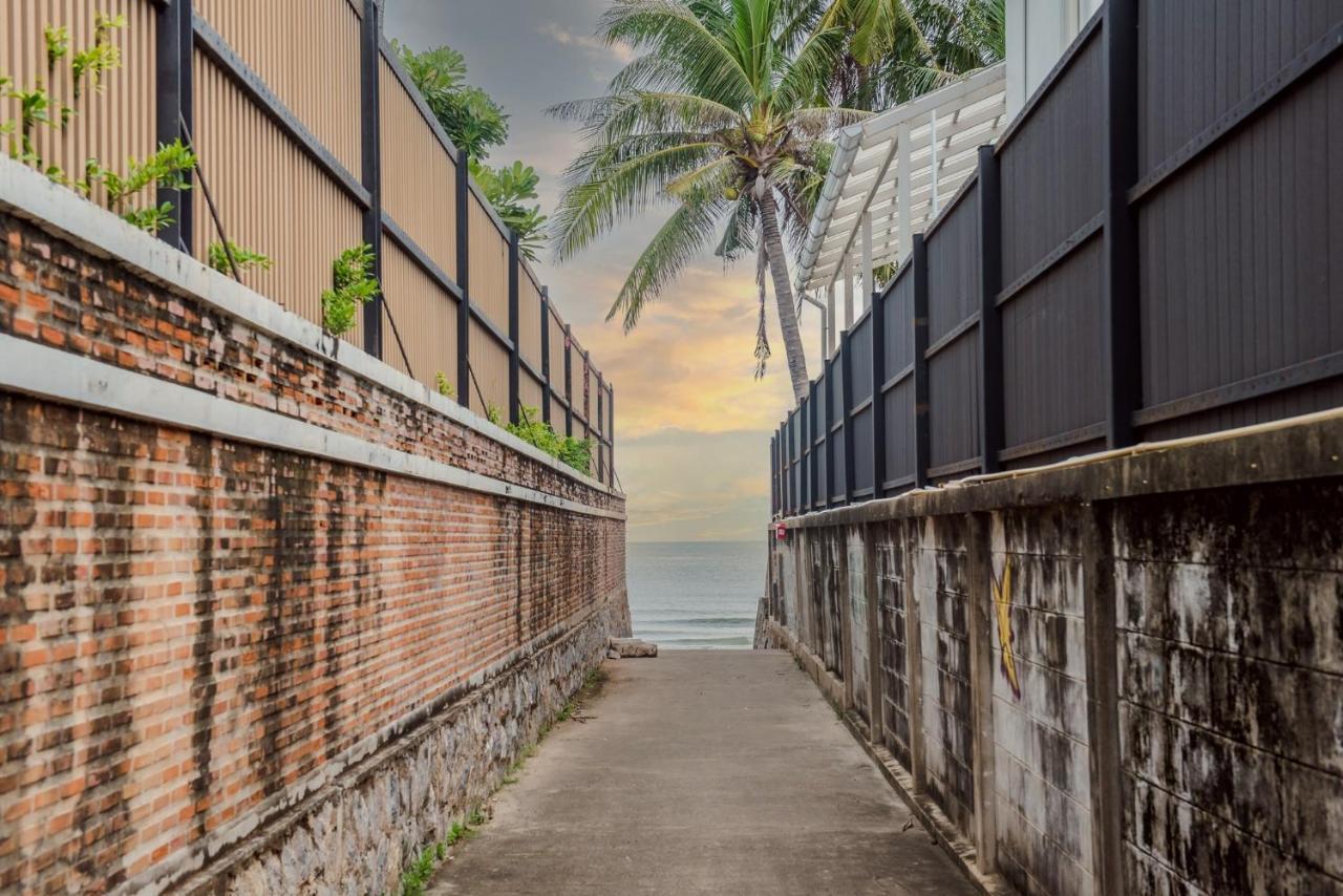 White Beach House Hua Hin 20 Second To The Beach Dış mekan fotoğraf